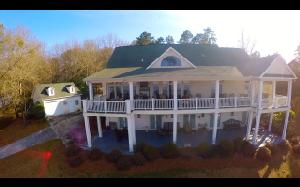 141 West Lakeview Lane