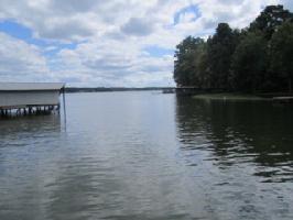 128 Dogwood Dr.