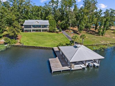 114 Sinclair Lane