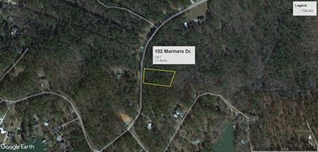 102 Mariners Dr.