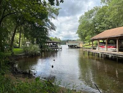 117 Bluegill Rd