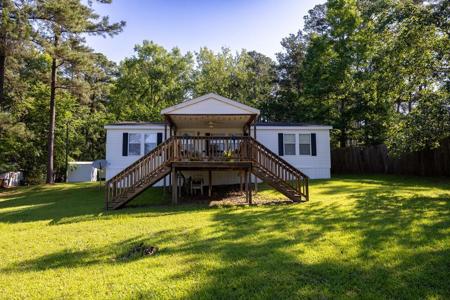 811 Chickasaw Trl. N