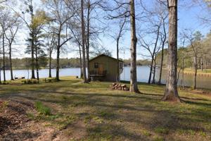111 W Bear Creek