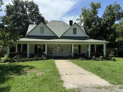 169 Sparta Hwy 24
