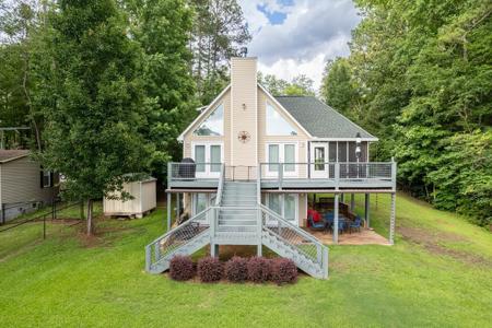 494 Loblolly Dr.