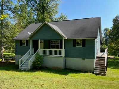 126 Woodslake Dr