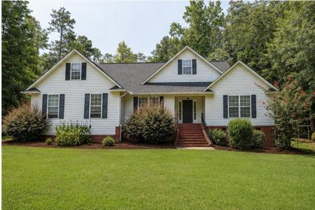 302 Lakeview Drive