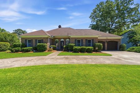 104 Spruce Point