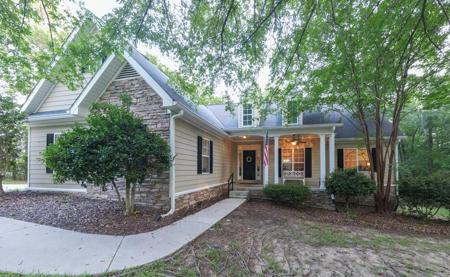 158 Pine Knoll Lane