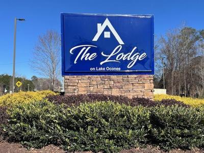 930 LAKE OCONEE PARKWAY