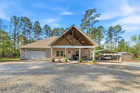 113 Lands Drive NE