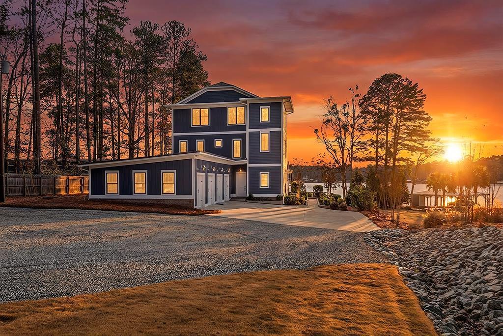 Image 1: Main View