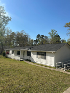 235 W Lakeview Dr