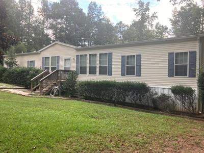 116 SE Hazelwood Dr