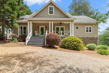 945 Sandy Run Drive