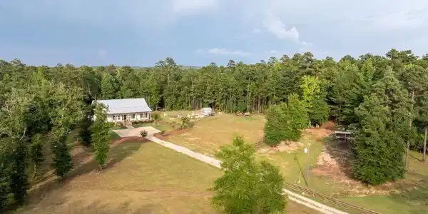 325 Scuffleboro Road