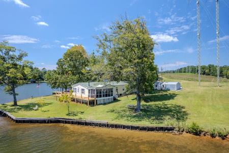 307 Azalea Trail