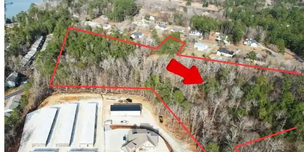 354 Log Cabin Rd