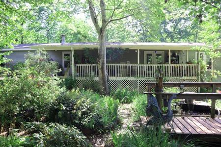 15 BLACK OAK CT.