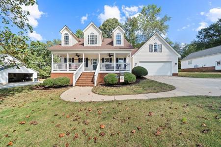 251 Southern Walk Dr
