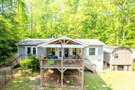 229 Camellia Ct