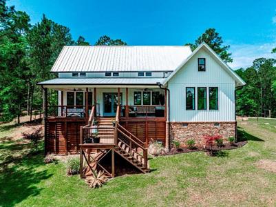 122 Island Creek Drive
