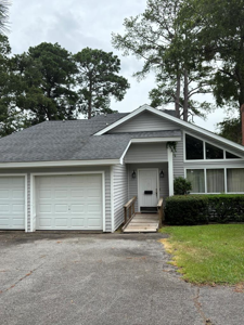 207A Lakeshore Cir