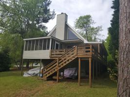 108 Woodslake Drive