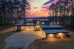 143 Wildwood Lane