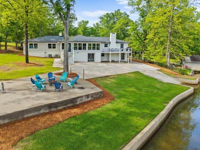 307 Lakeview