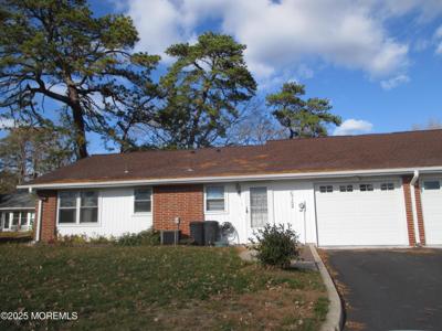 678 New Castle Court