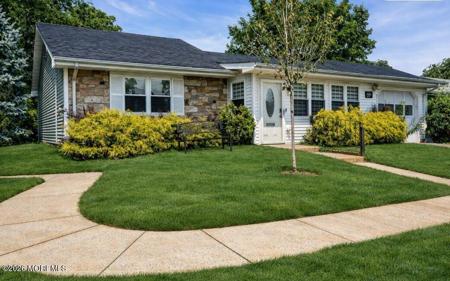 66A Ivy Court