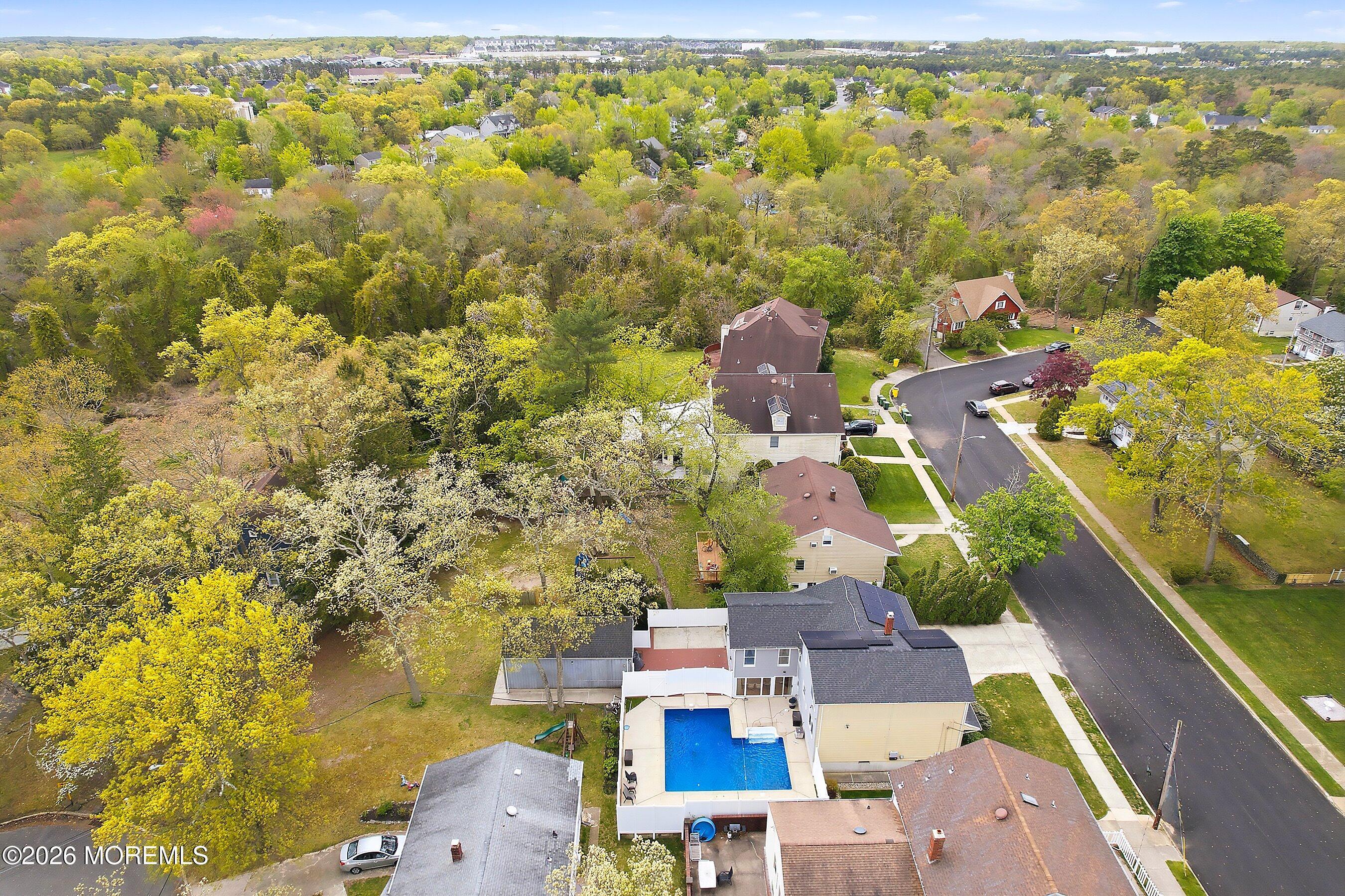 Image 3: 03-Side Aerial