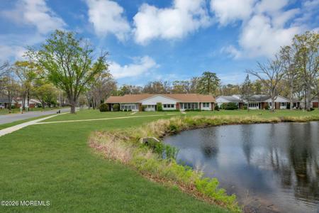 634A Huntington Drive