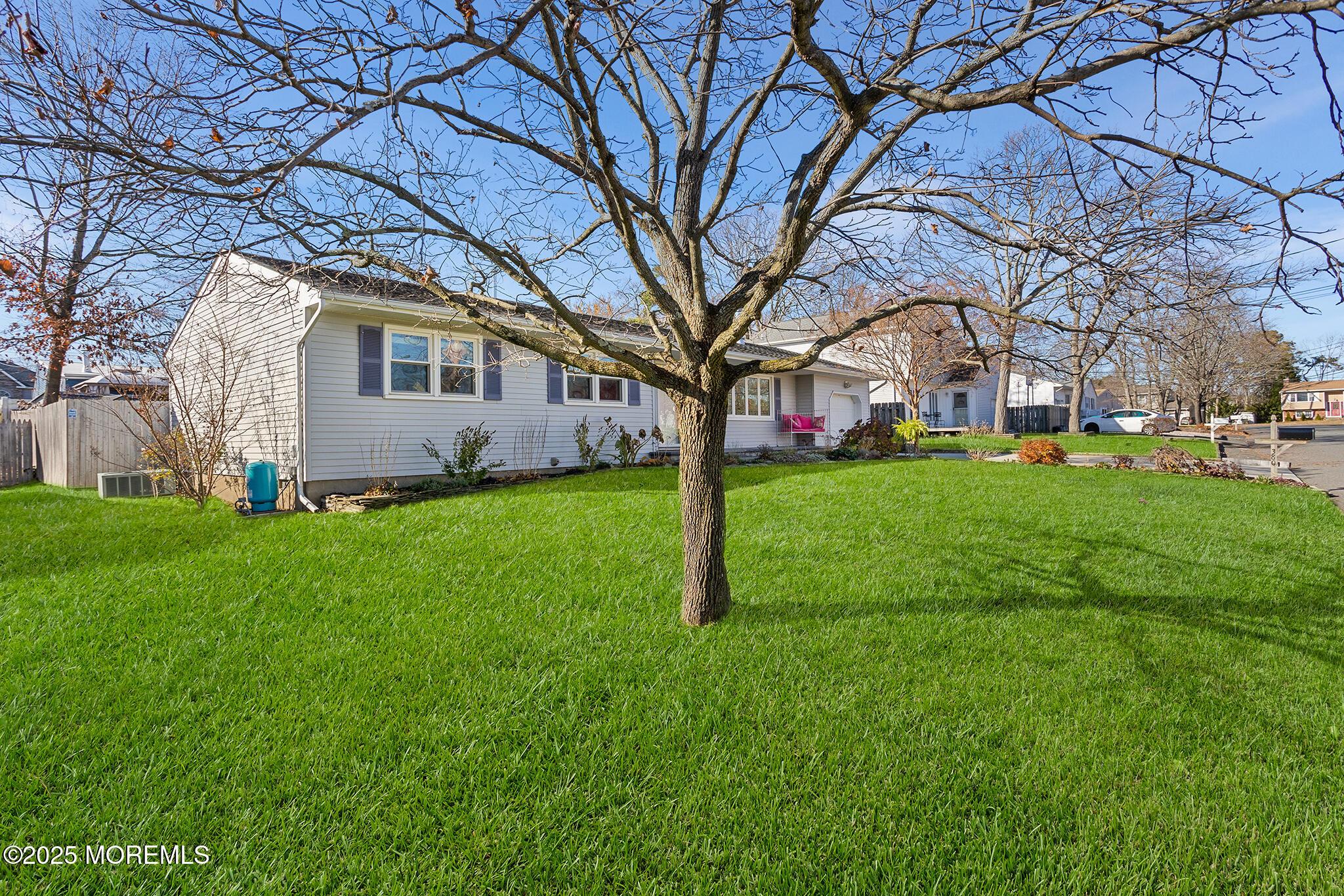 Image 2: 380 Delaware Dr Brick, NJ-05