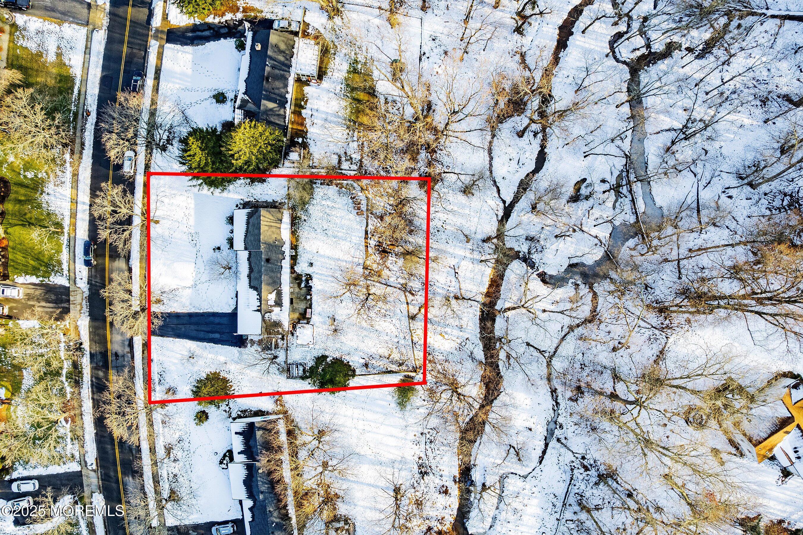 Image 3: Top Down Aerial with outline