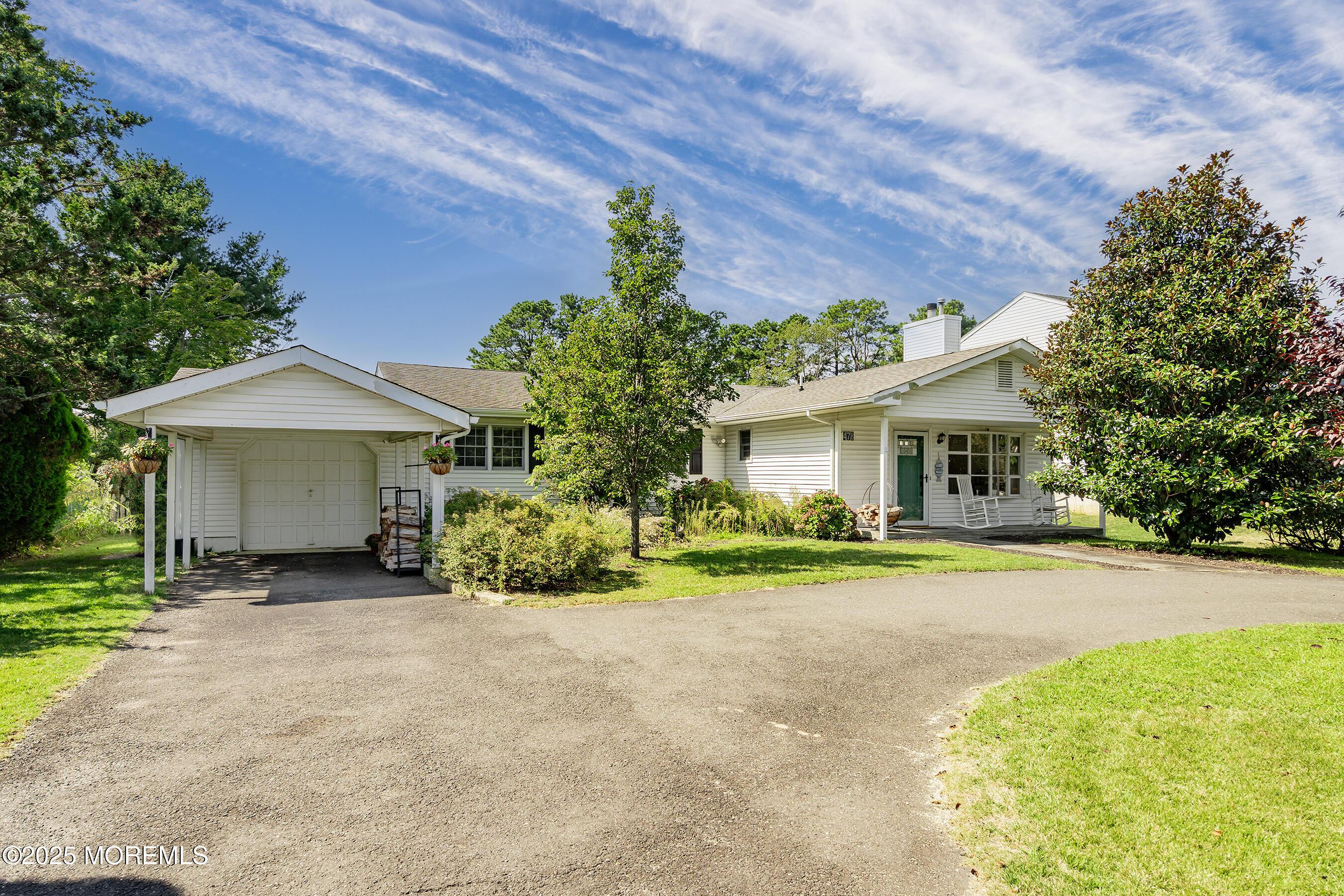 Image 3: Front Left[2700]