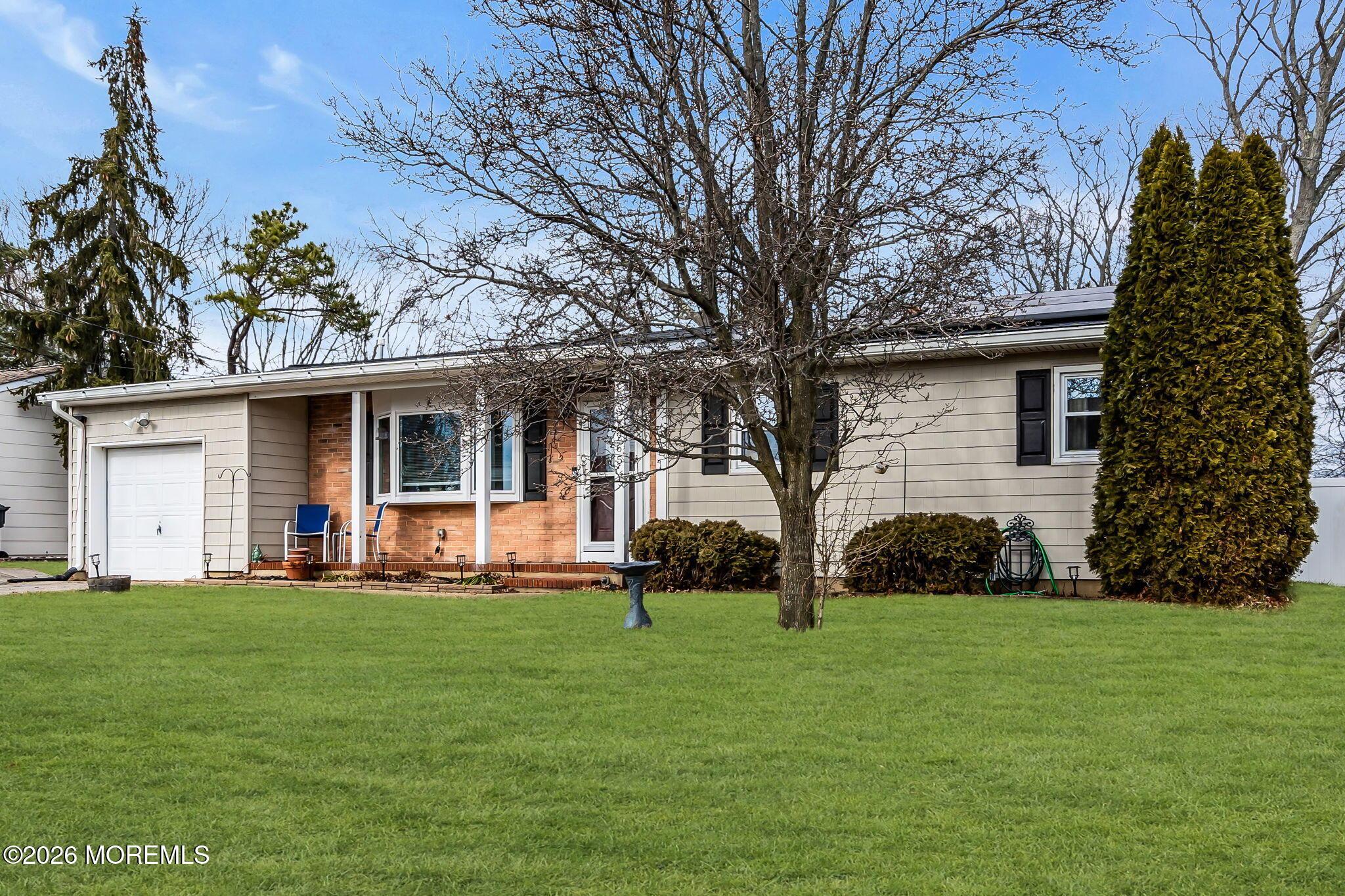 Image 2: 2-web-or-mls-DSC02024-1b