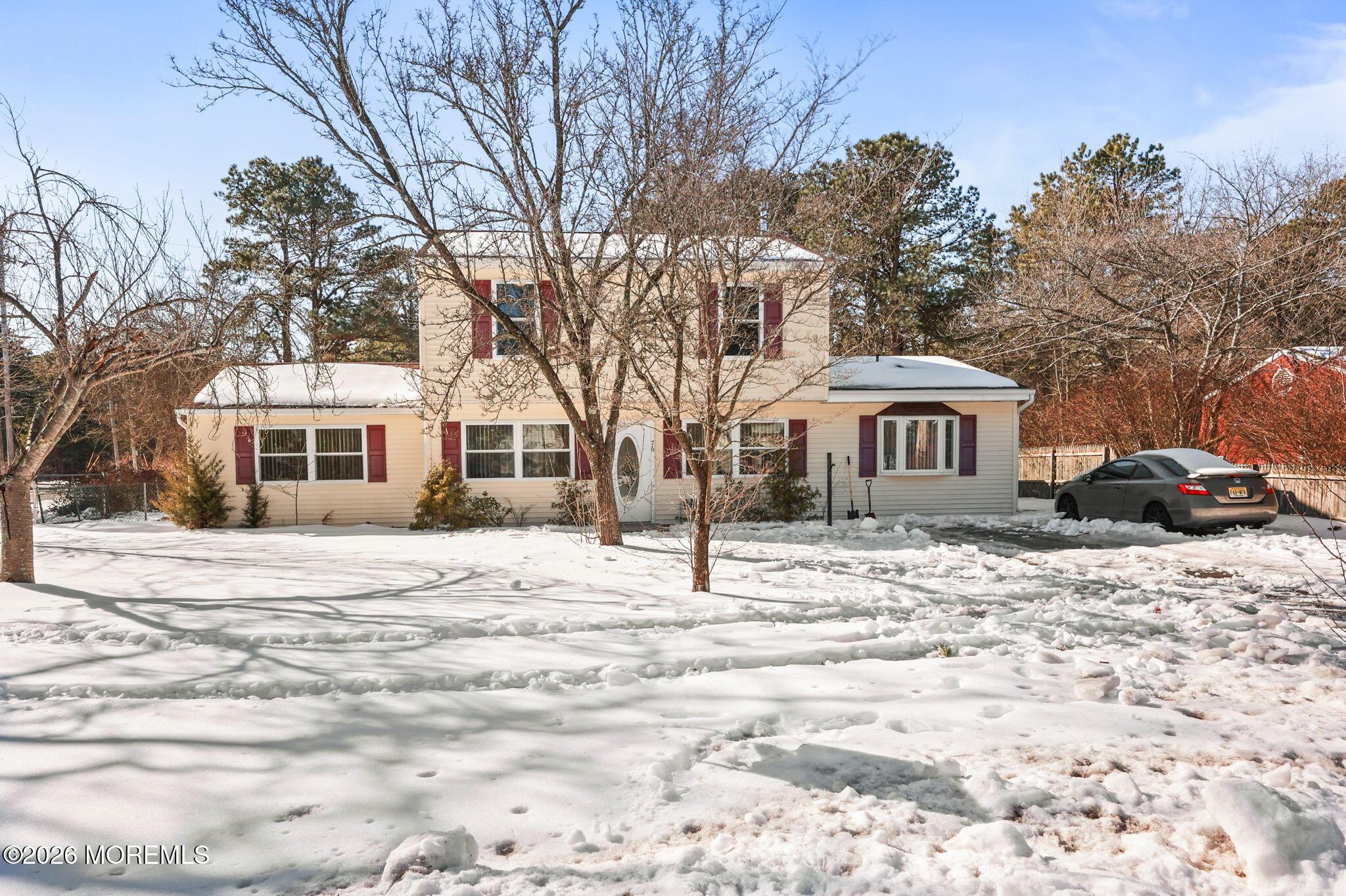 Image 1: 4-web-or-mls-LPM_9096