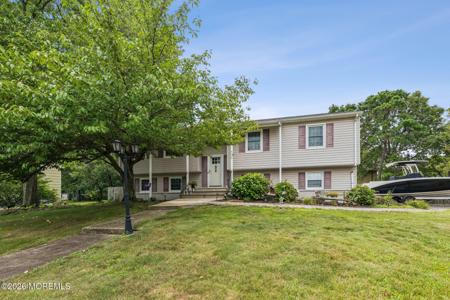 420 Crestview Terrace