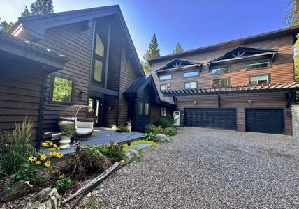 17562 W Swan Shores Road