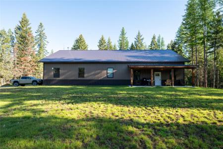 1382 La Brant Road