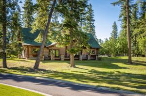 13636 River Run Loop