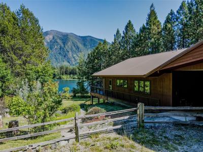 511 N Milnor Lake Road