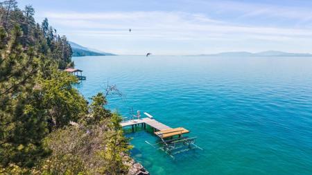 17431 Fishing Rock Lane