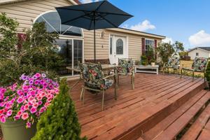 6 Madsen Road