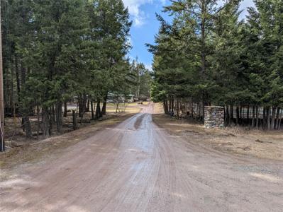 2260 E Lakeshore Drive