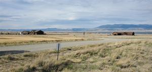 Lot 14 J Bar Loop
