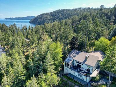 953 Angel Point Road