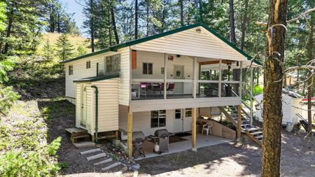 100 Pine Bay Drive